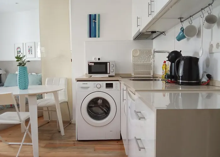 Turquoise - Tram 28 Starting Location * Lisboa