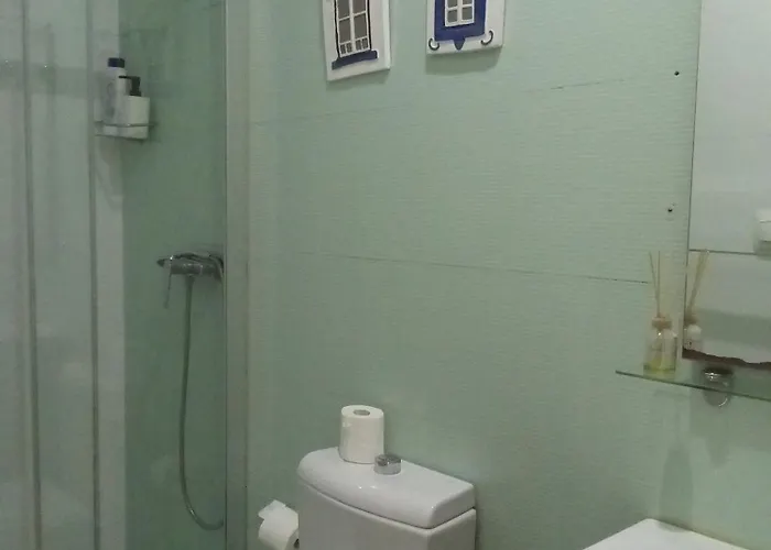 Turquoise - Tram 28 Starting Location شقة Lisboa